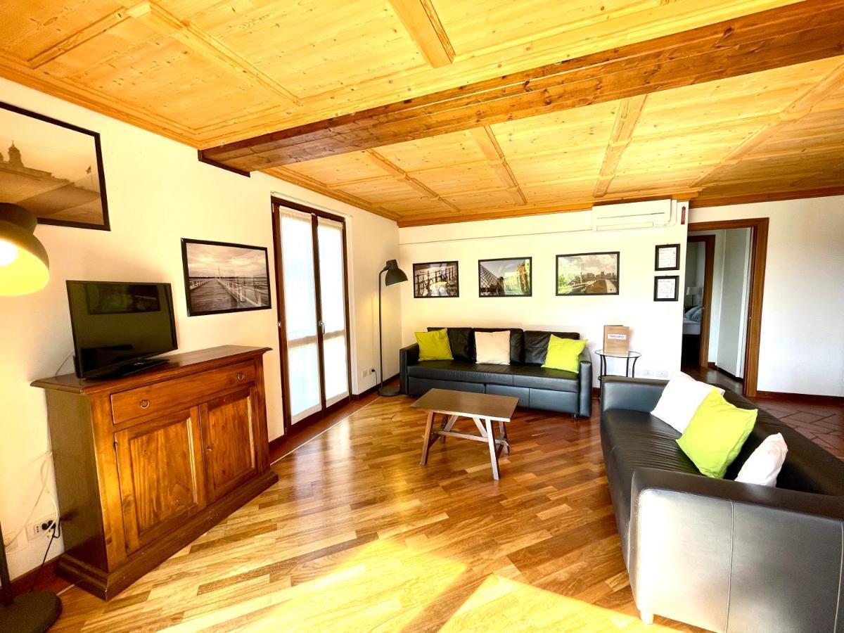 Appartamenti Casa Lory ベッラージョ エクステリア 写真